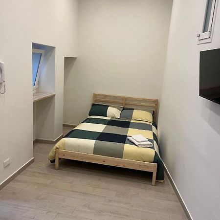Hotel La Dimora Di Angelo 2 Bari Esterno foto