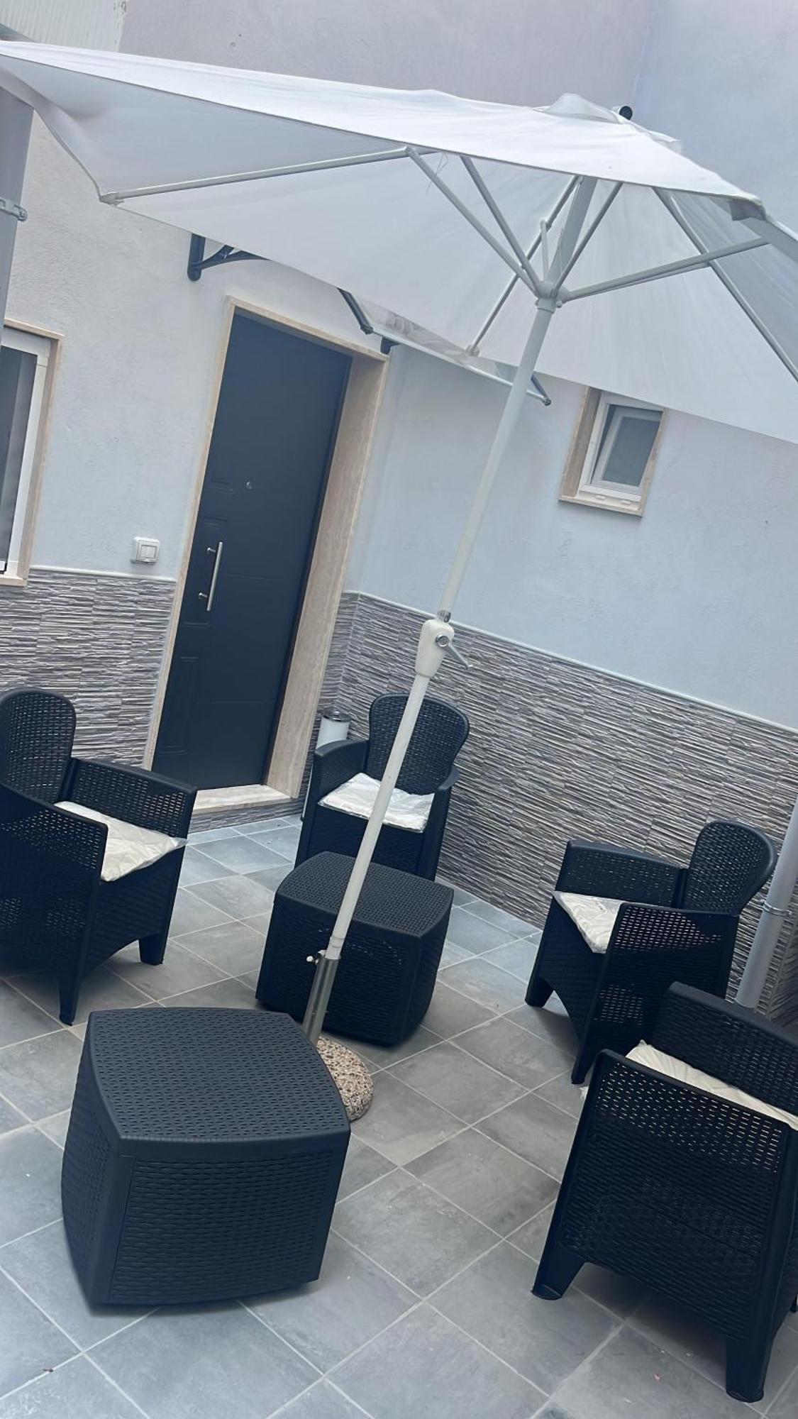 Hotel La Dimora Di Angelo 2 Bari Esterno foto